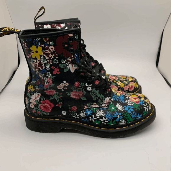 Dr. Martens 1460 Pascal Floral Women's Size 8, Excellent Condition! - Picture 1 of 9